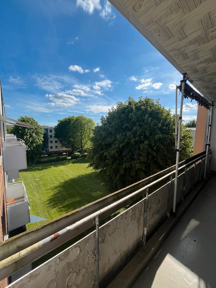 3-Zi-Wohnung in SZ-Krähenriede - FRISCH RENOVIERT