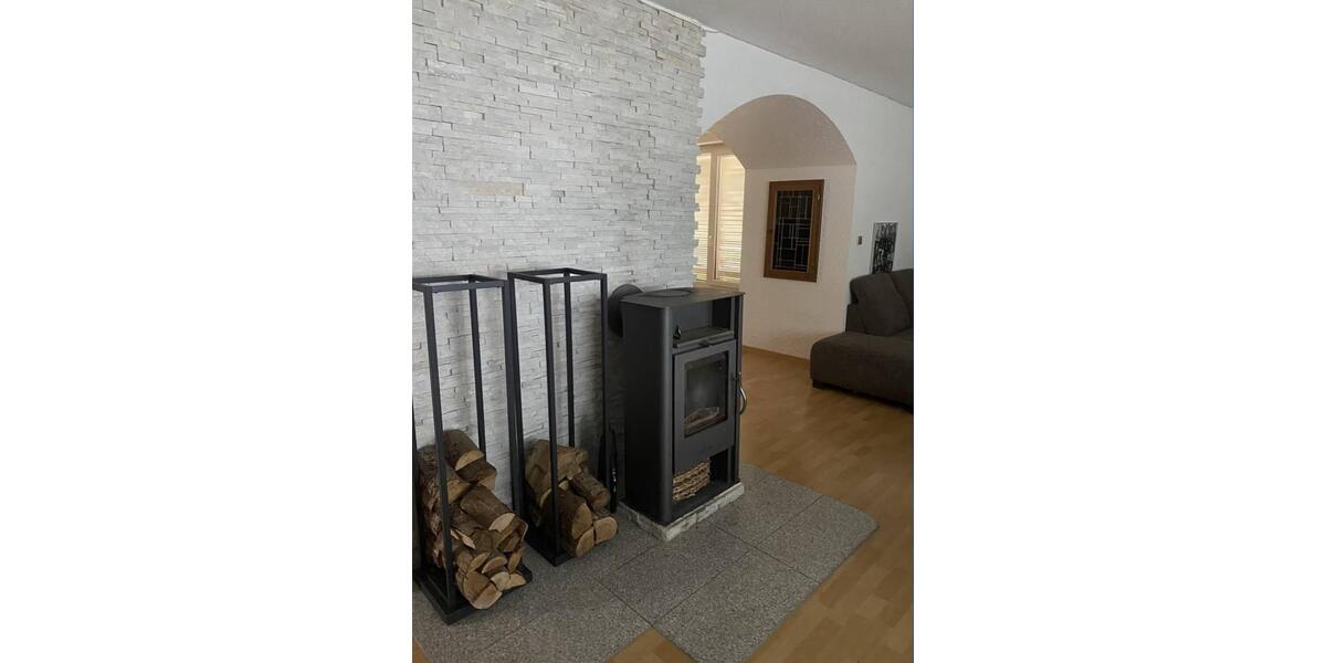 Einfamilienhaus Immendingen - 7.5 Zimmer, 234 m&sup2;, 1.850&euro; | Angebot:26039595