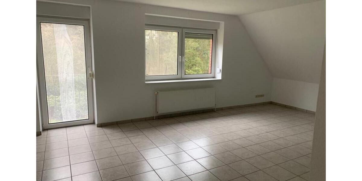 Dachgeschoßwohnung Soltau - 3 Zimmer, 90 m&sup2;, 600&euro; | Angebot:25262921