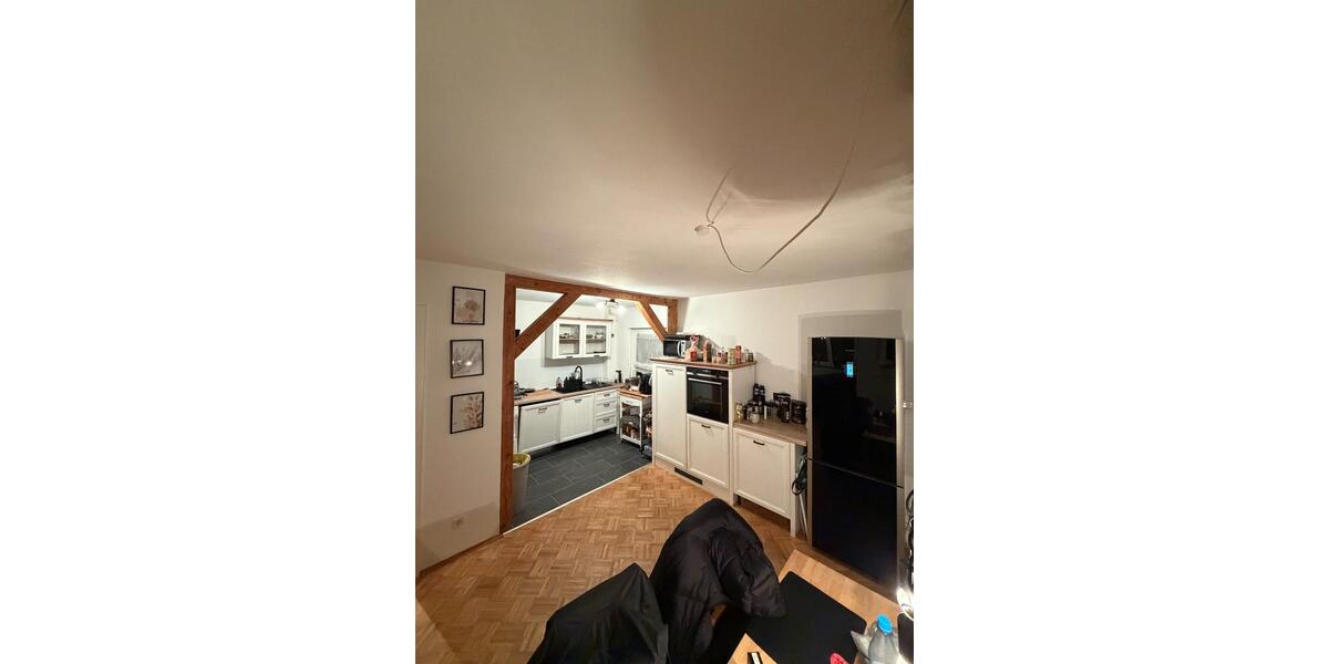 Etagenwohnung Lahntal - 1 Zimmer, 16 m&sup2;, 300&euro; | Angebot:24806194