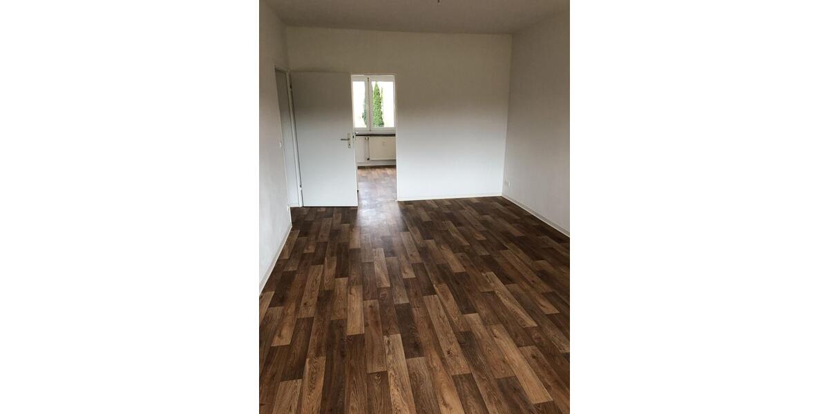 Etagenwohnung Kamenz - 4 Zimmer, 77 m&sup2;, 470&euro; | Angebot:25479186