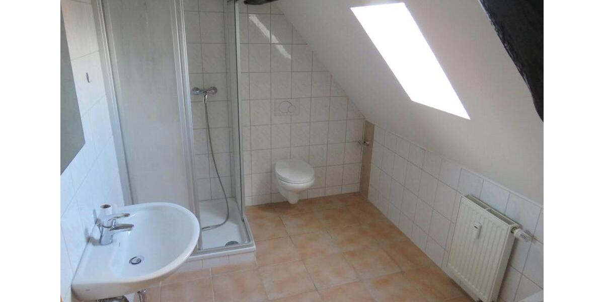 Dachgeschoßwohnung Klötze - 2 Zimmer, 51 m&sup2;, 304&euro; | Angebot:24416023