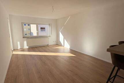 Wohnung Zwickau Talstraße/Trillerberg - 2 Zimmer, 57 m&sup2;, 457&euro; | Angebot:25282045