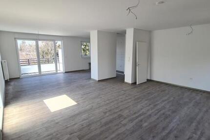 Moderne 4-Zimmer-Wohnung im 3.OG eines modernisierten Hauses - ab sofort 4 zimmer