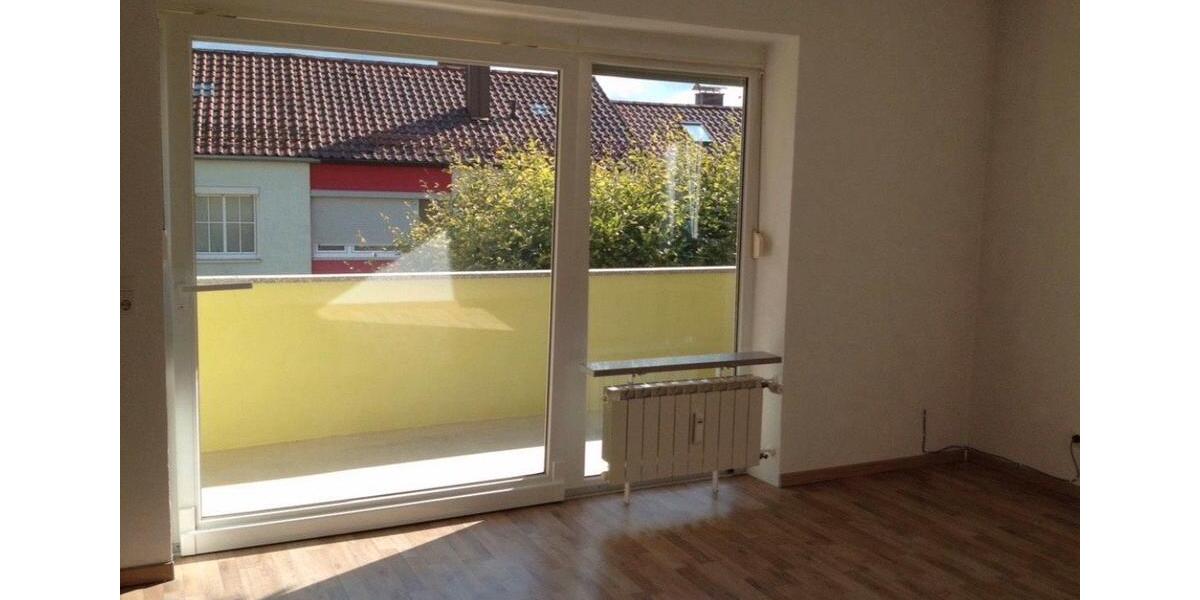 Etagenwohnung Feuchtwangen - 3 Zimmer, 74 m&sup2;, 700&euro; | Angebot:26519017