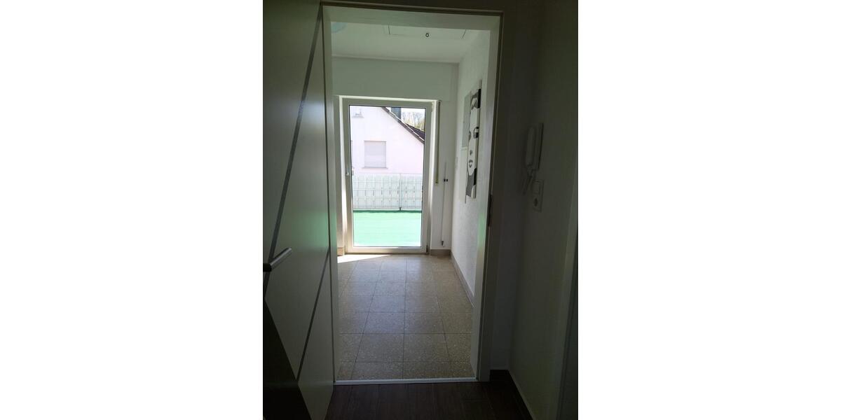 Etagenwohnung Uhingen - 4 Zimmer, 80 m&sup2;, 1.000&euro; | Angebot:26462087