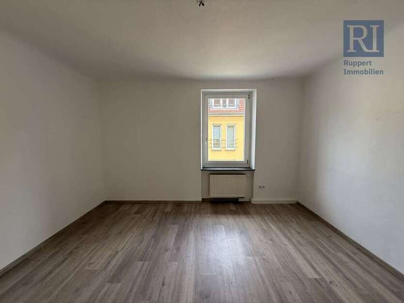 Wohnung zum Mieten in Höchberg 660 € 60 m²