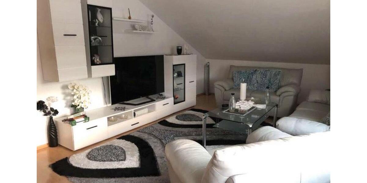 Dachgeschoßwohnung Kornwestheim - 3 Zimmer, 85 m&sup2;, 1.100&euro; | Angebot:26469700