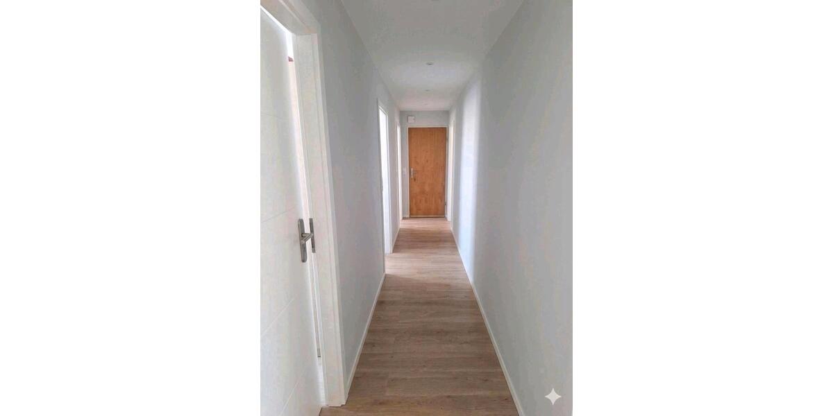 Dachgeschoßwohnung Roßdorf - 2.5 Zimmer, 53 m&sup2;, 780&euro; | Angebot:26608776