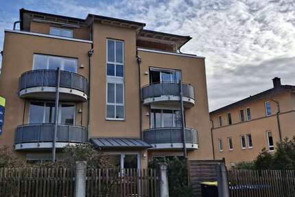 Wohnung Rade Serkowitz - 2 Zimmer, 64 m&sup2;, 820&euro; | Angebot:25180227