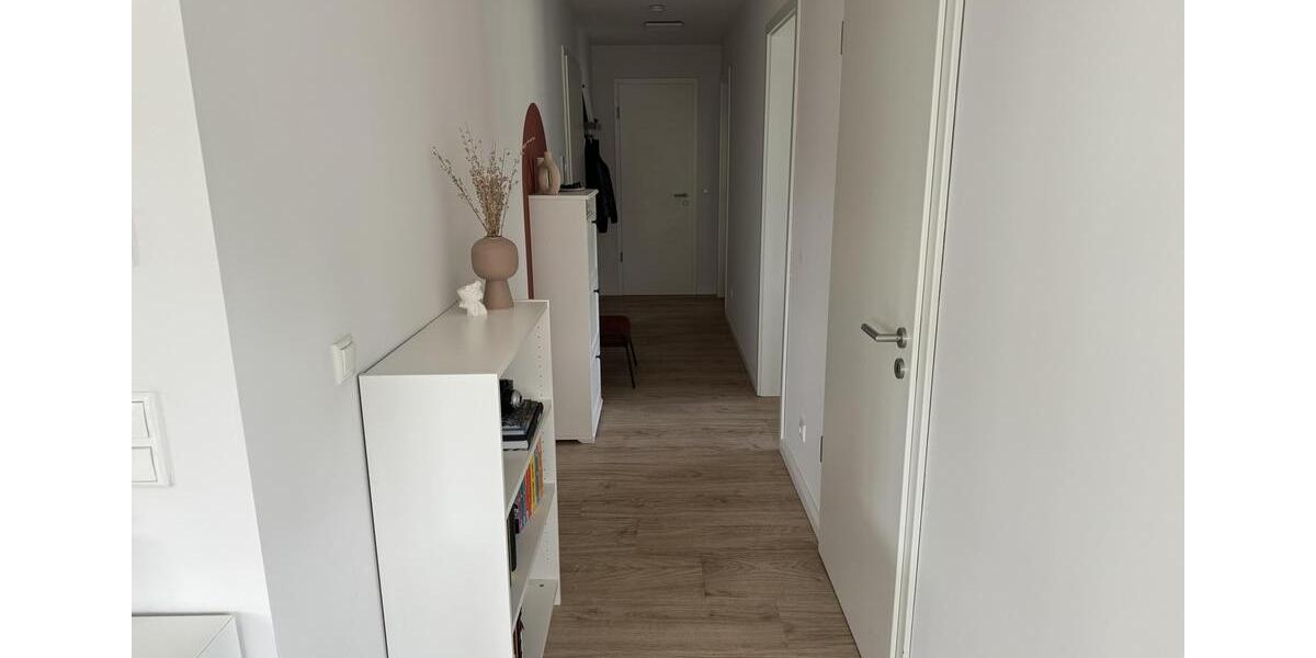 Erdgeschoßwohnung Rostock Hohe Düne - 3 Zimmer, 100 m&sup2;, 1.500&euro; | Angebot:25053839