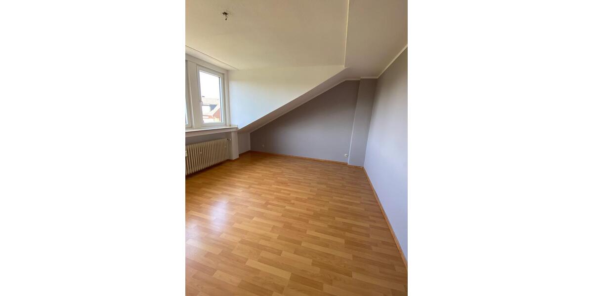 Dachgeschoßwohnung Alsdorf - 2 Zimmer, 54 m&sup2;, 660&euro; | Angebot:24839173