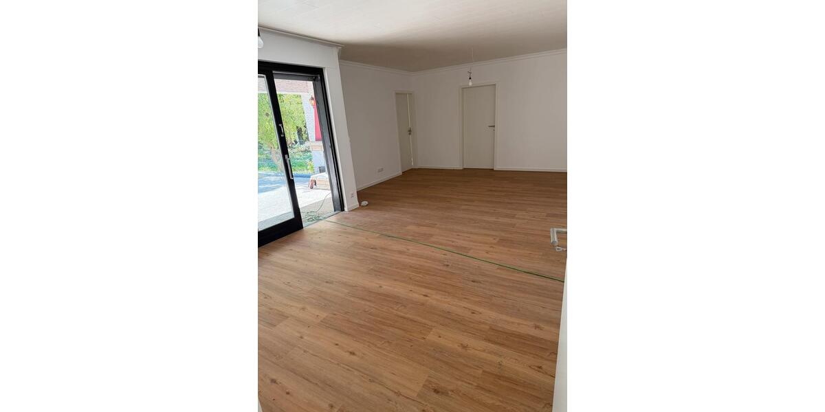 Bungalow Langen (Hessen) - 4 Zimmer, 140 m&sup2;, 2.200&euro; | Angebot:26412462
