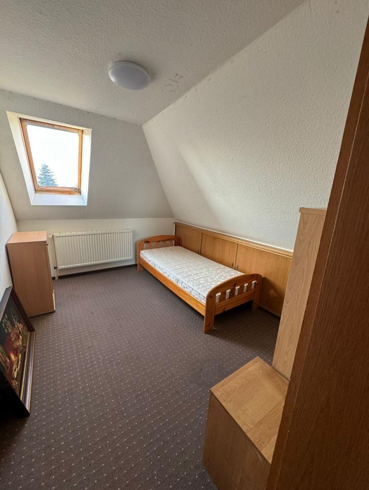 4 Zimmer Küche Bad zu sofort Frei