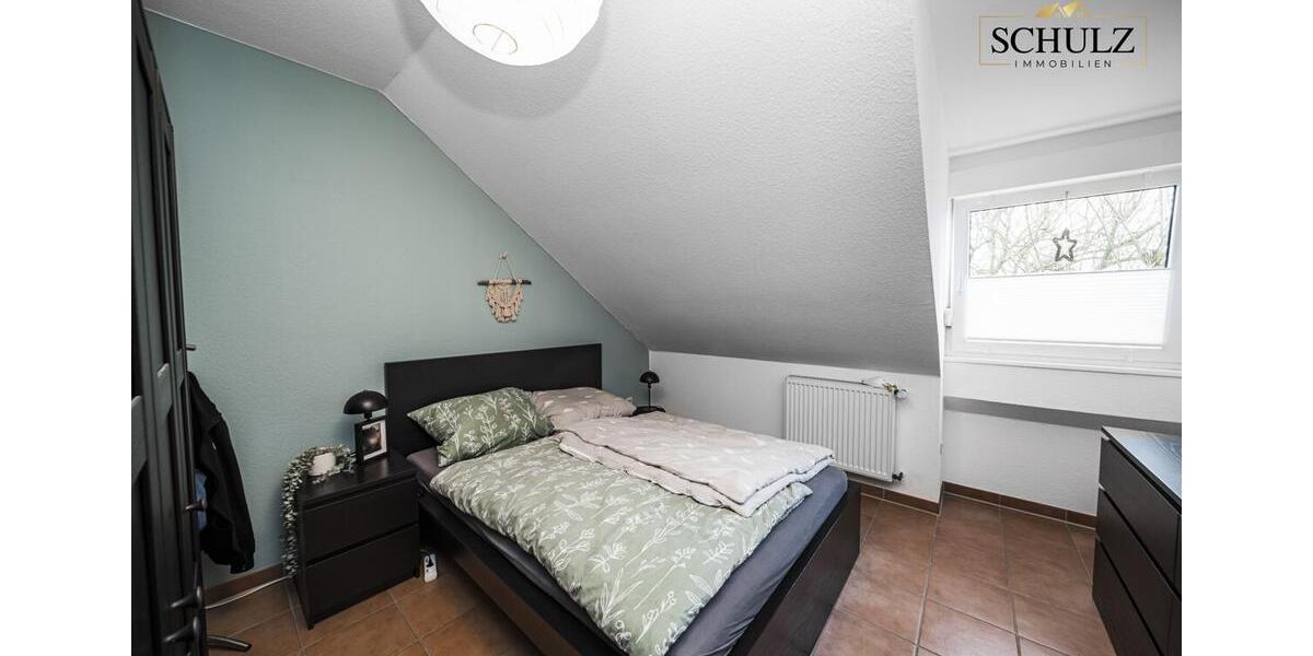 **Über den Dächern wohnen: stilvolle Dachgeschosswohnung in Toplage zu vermieten** 2 zimmer