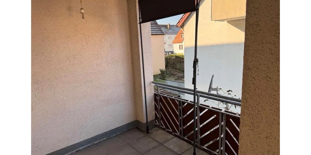 Etagenwohnung Fellbach Oeffingen - 3 Zimmer, 71 m&sup2;, 1.200&euro; | Angebot:24838121