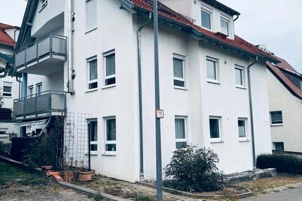 Wohnung Neuffen - 2 Zimmer, 61 m&sup2;, 880&euro; | Angebot:27592962