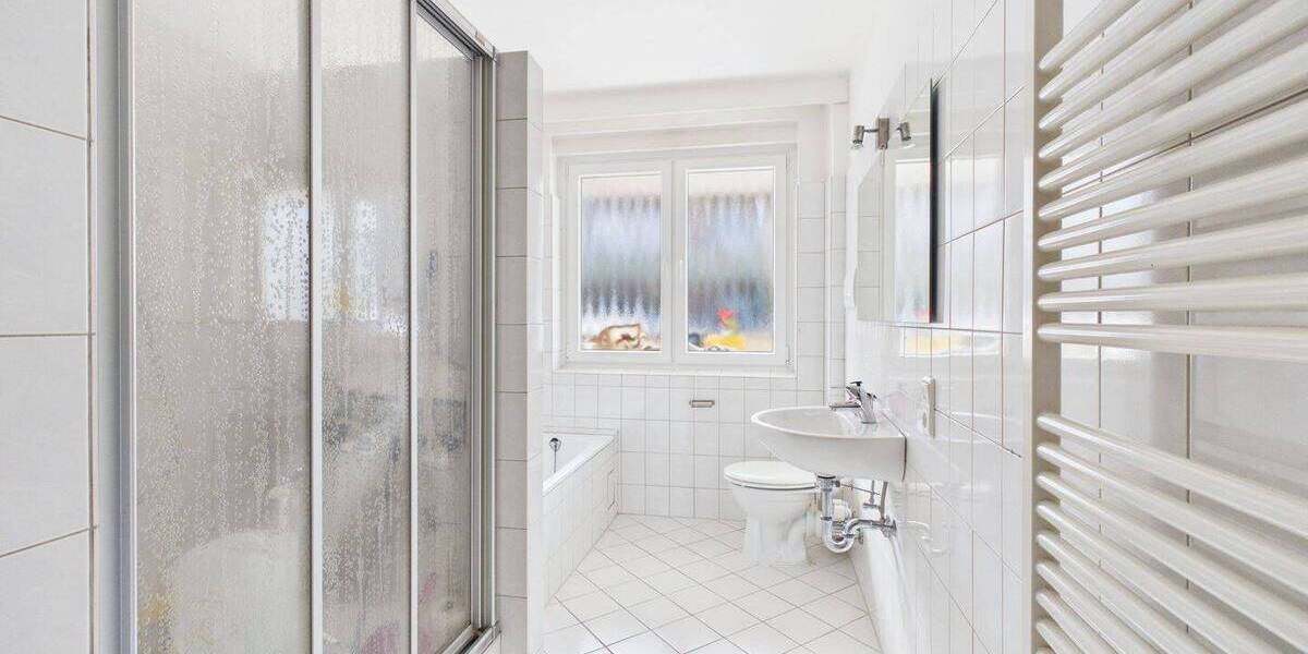 Etagenwohnung Cuxhaven - 3 Zimmer, 129 m&sup2;, 1.050&euro; | Angebot:26568993