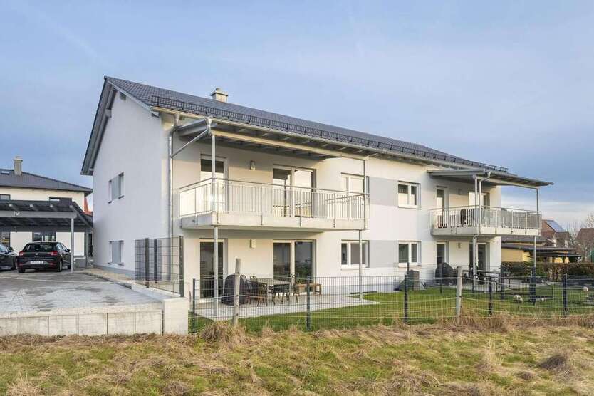 Wohnung zum Mieten in Ursensollen 1.100 € 95 m²