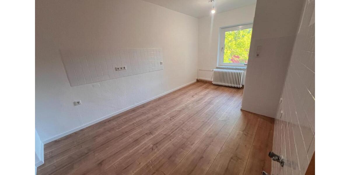 Etagenwohnung Dortmund Hörde - 4 Zimmer, 90 m&sup2;, 900&euro; | Angebot:26688548
