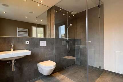 Wohnung zum Mieten in Markkleeberg 929,50 € 46.71 m² 2 zimmer