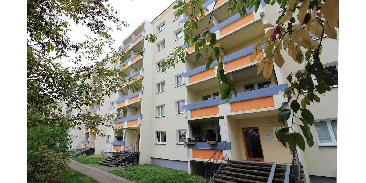 Etagenwohnung Halle (Saale) - 4 Zimmer, 64 m&sup2;, 355&euro; | Angebot:25302040