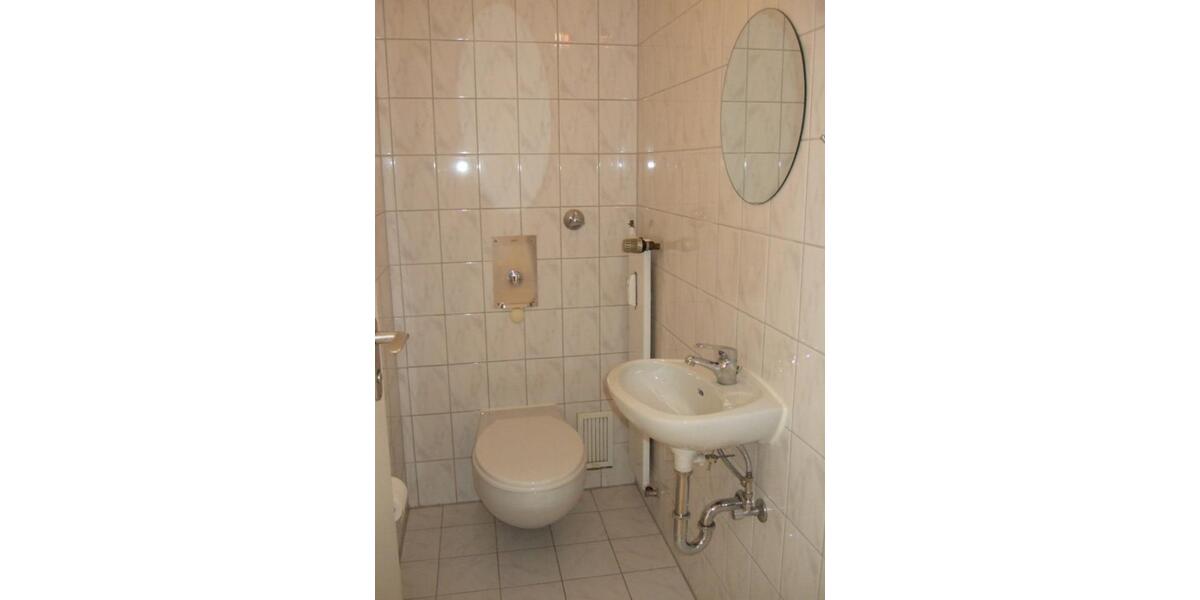 Etagenwohnung Essen Stadtbezirk III - 4 Zimmer, 120 m&sup2;, 1.320&euro; | Angebot:25053480