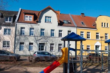 Wohnung Friedland - 3 Zimmer, 58 m&sup2;, 300&euro; | Angebot:25901927