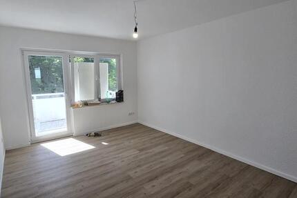 Kernsanierte Mietwohnung mit eigenem Balkon!