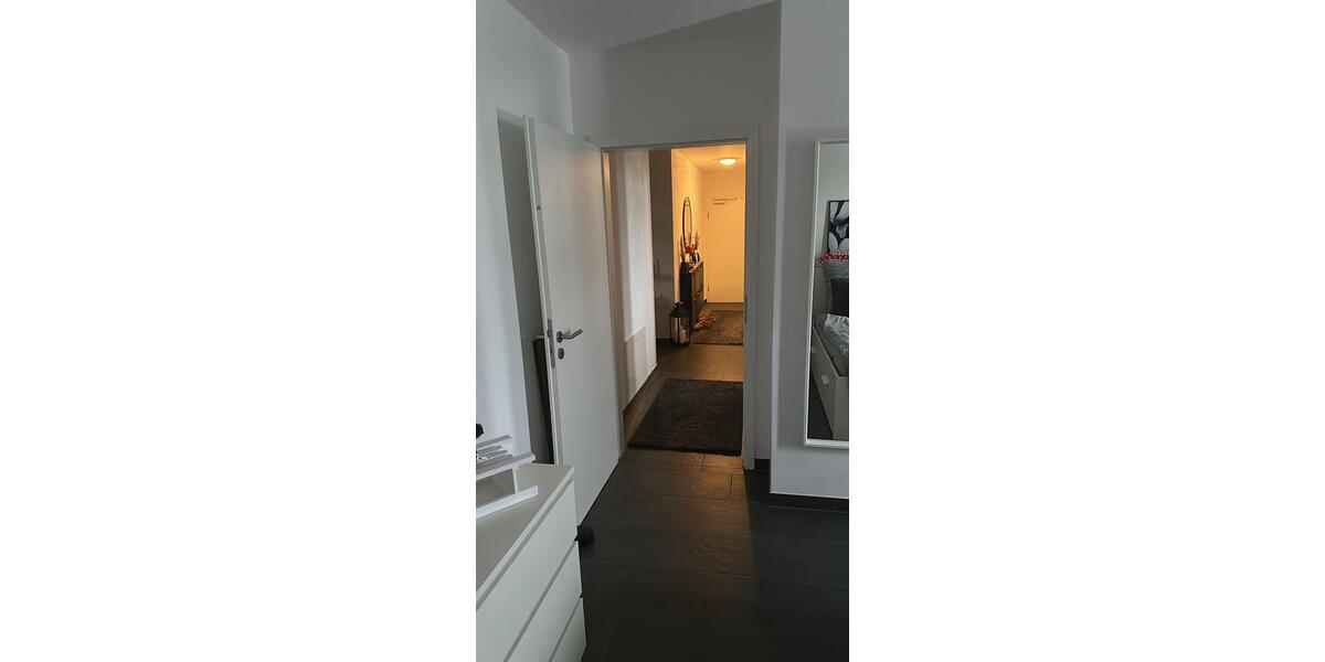 Etagenwohnung Hanau Großauheim - 3 Zimmer, 83 m&sup2;, 975&euro; | Angebot:24957462