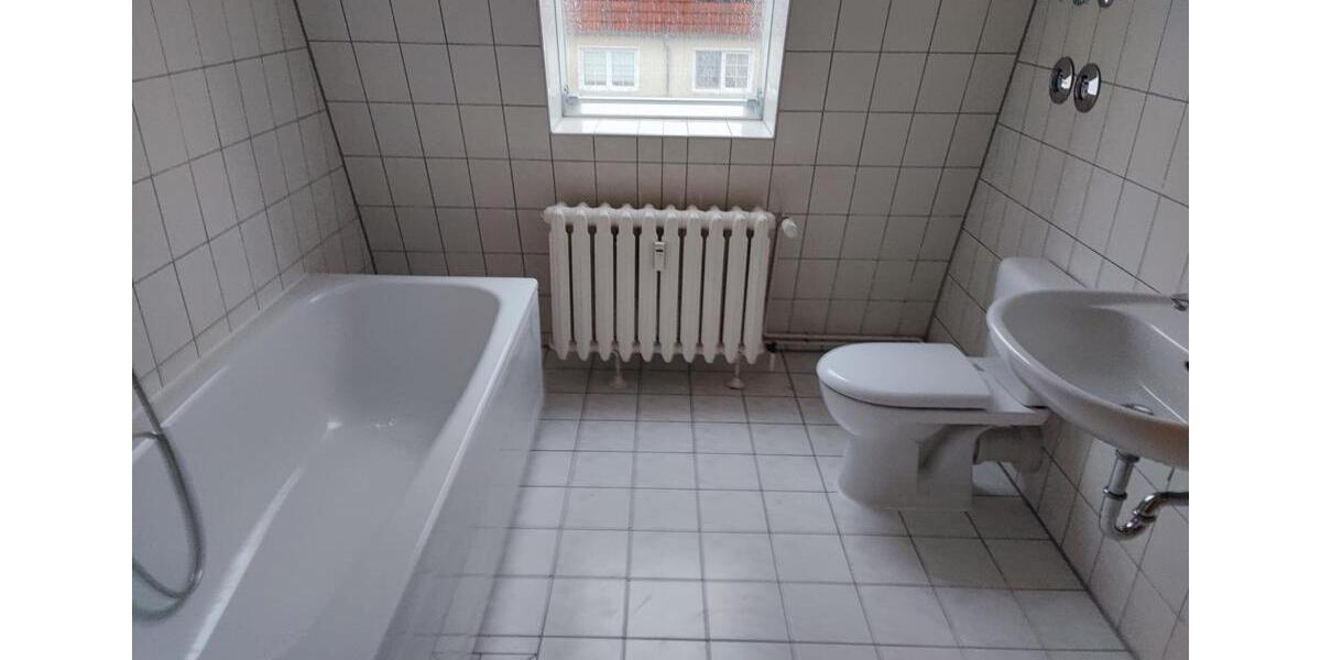 Dachgeschoßwohnung Rhinow - 3 Zimmer, 79 m&sup2;, 571&euro; | Angebot:24510026