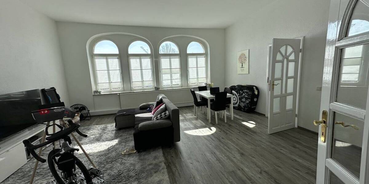 Etagenwohnung Helmstedt - 5 Zimmer, 129 m&sup2;, 1.100&euro; | Angebot:26657697