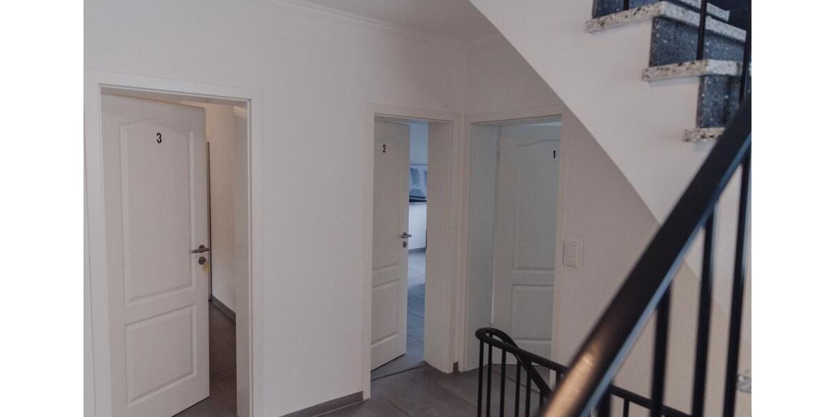 Dachgeschoßwohnung Köln Porz - 1 Zimmer, 20 m&sup2;, 799&euro; | Angebot:24757130