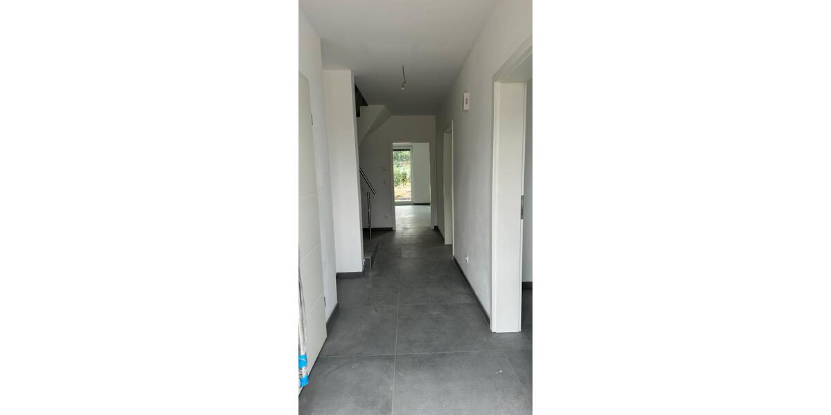 Doppelhaushälfte Celle Bostel - 4 Zimmer, 1 m&sup2;, 1.350&euro; | Angebot:24670363