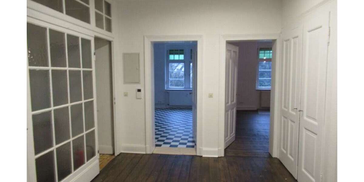 Etagenwohnung Limburg - 5 Zimmer, 135 m&sup2;, 1.260&euro; | Angebot:25305817