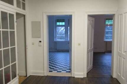 Wohnung Limburg - 5 Zimmer, 135 m&sup2;, 1.260&euro; | Angebot:25305817