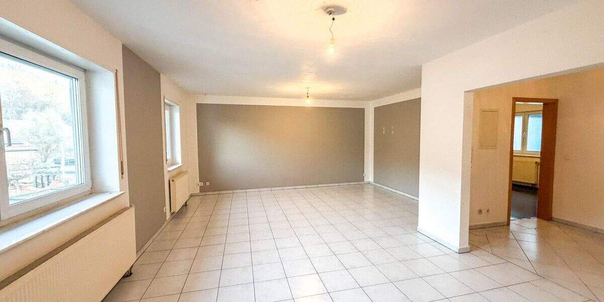 Etagenwohnung Leidersbach - 2 Zimmer, 80 m&sup2;, 600&euro; | Angebot:24710534