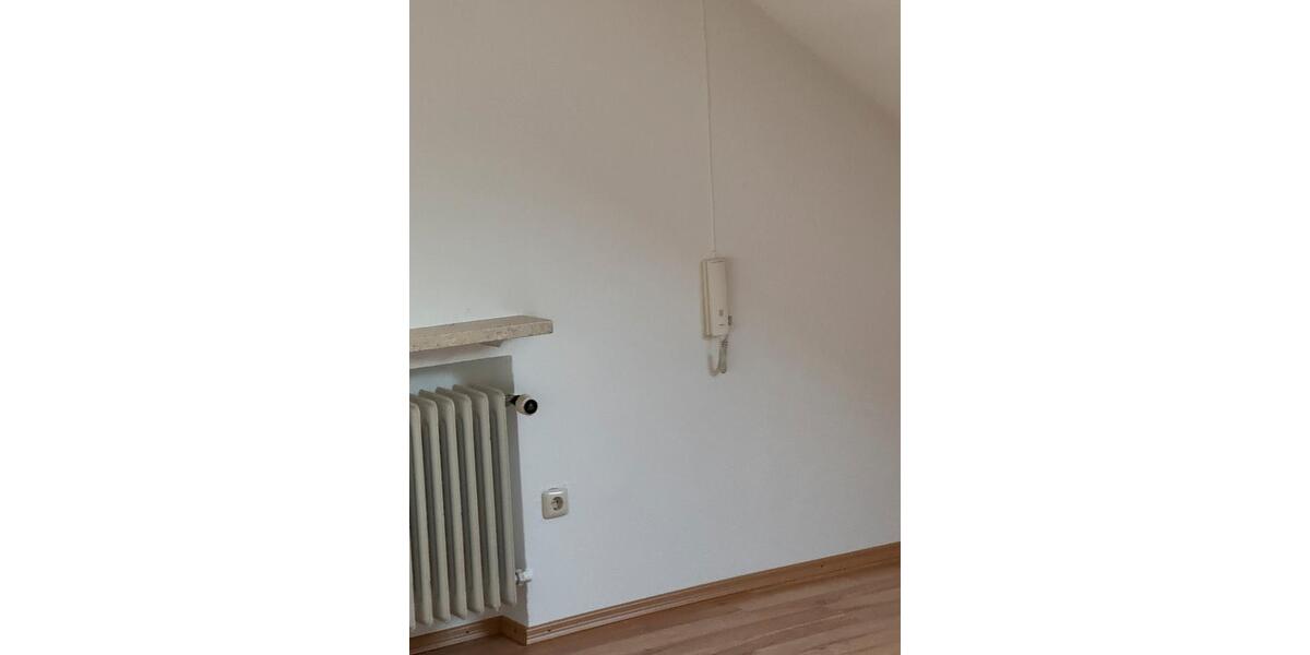 Dachgeschoßwohnung Peiting - 2.5 Zimmer, 70 m&sup2;, 665&euro; | Angebot:26424255