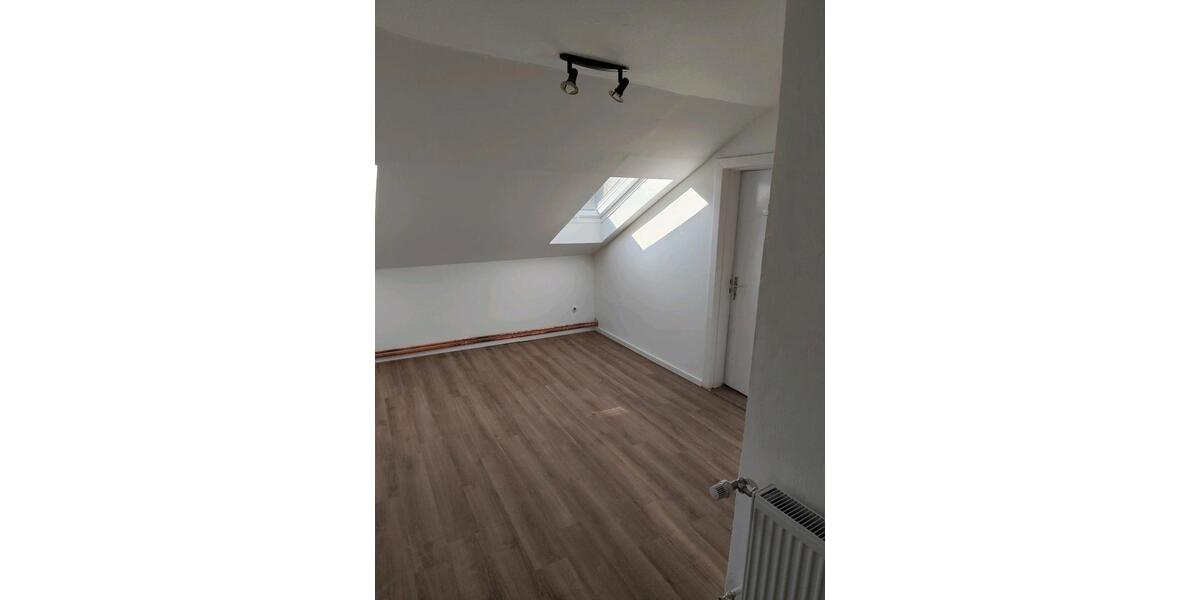 Etagenwohnung Ratzeburg - 3 Zimmer, 85 m&sup2;, 795&euro; | Angebot:26563459