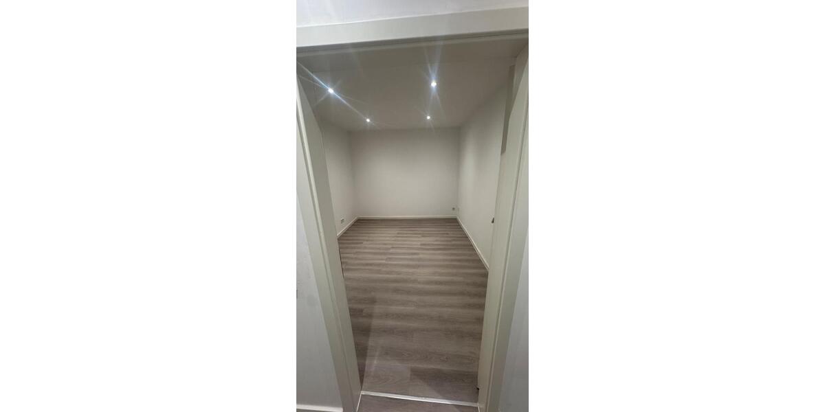 Dachgeschoßwohnung Bernkastel-Kues Kues - 4 Zimmer, 120 m&sup2;, 850&euro; | Angebot:24795438