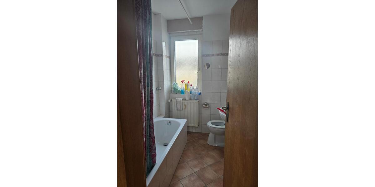 Etagenwohnung Solingen Wald - 2 Zimmer, 54 m&sup2;, 550&euro; | Angebot:25499355