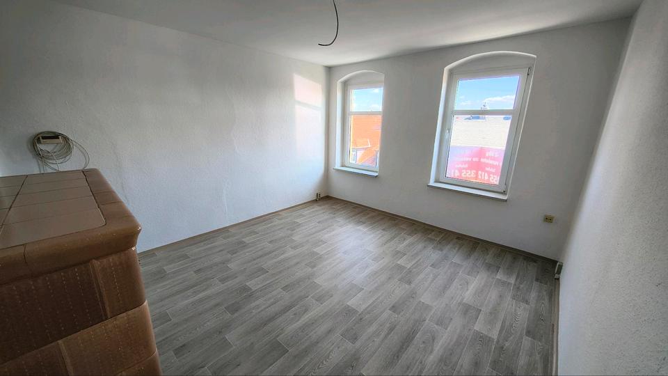 Etagenwohnung Freiberg - 1 Zimmer, 35 m&sup2;, 250&euro; | Angebot:26356202