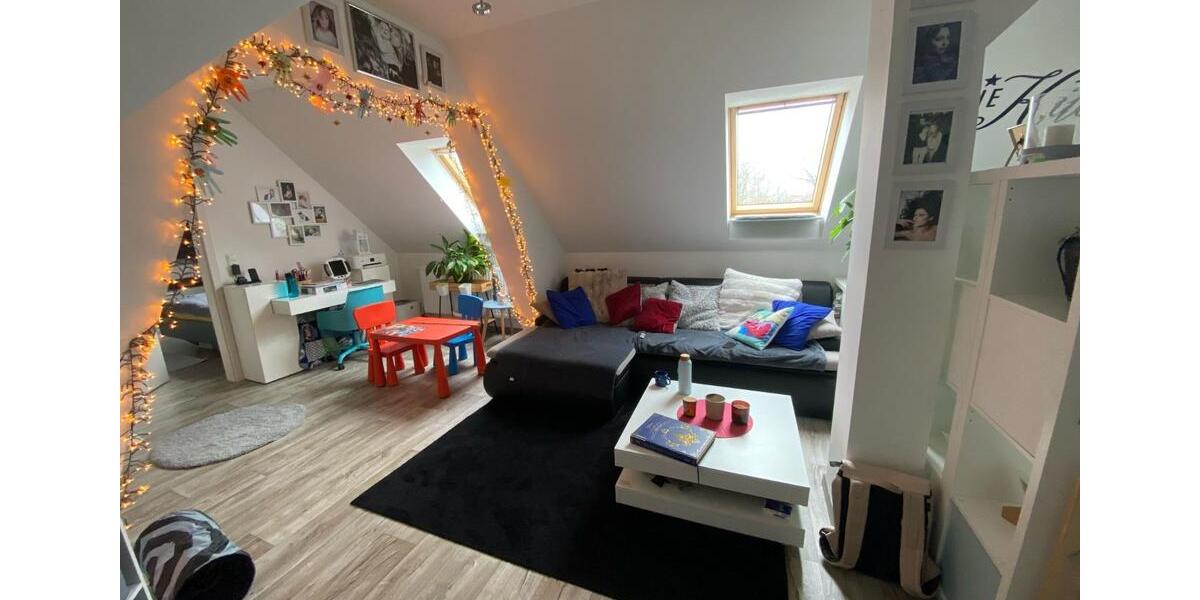 Dachgeschoßwohnung Köthen (Anhalt) - 3 Zimmer, 53 m&sup2;, 410&euro; | Angebot:24573441