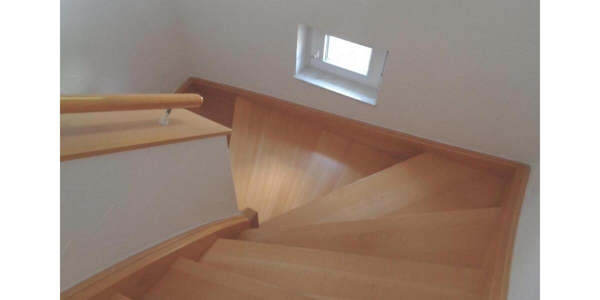 Einfamilienhaus Eislingen (Fils) - 5.5 Zimmer, 166 m&sup2;, 2.300&euro; | Angebot:25144498