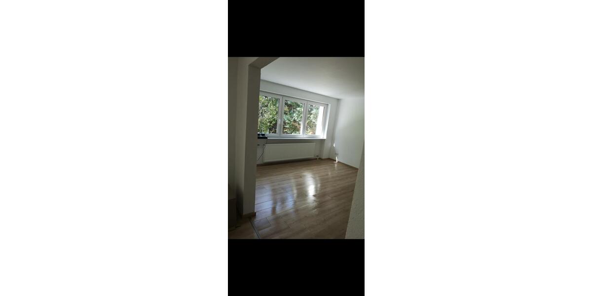 Doppelhaushälfte Bissingen - 3 Zimmer, 135 m&sup2;, 1.250&euro; | Angebot:24869917