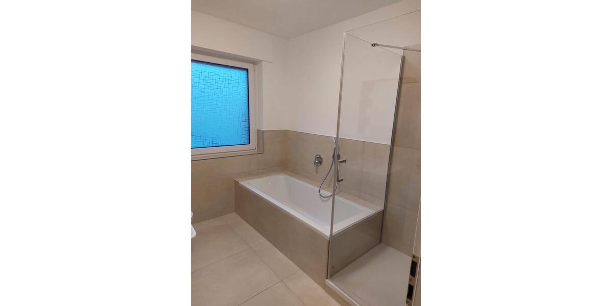 Etagenwohnung Salzkotten - 4 Zimmer, 107 m&sup2;, 1.150&euro; | Angebot:24400521