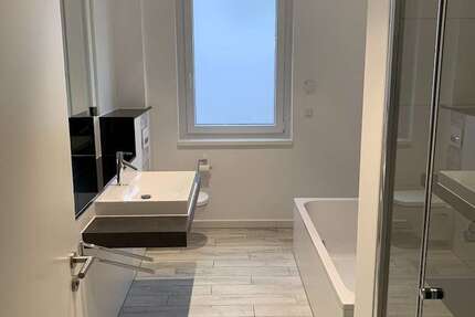 Wohnung Hildesheim Altstadt - 2 Zimmer, 81 m&sup2;, 989&euro; | Angebot:26162255