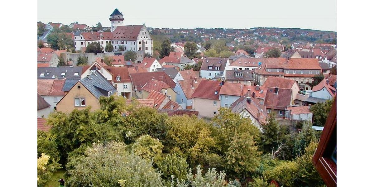 Helle Wohnung, ruhig gelegen mit Terrasse! 2 zimmer