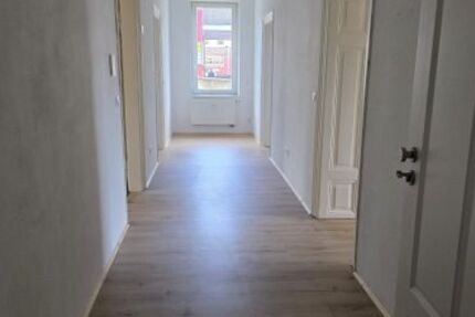 Villenstil, 6-Zimmer-Mietwohnung Büro in 97421 Schweinfurt (ID 1574) 6 zimmer