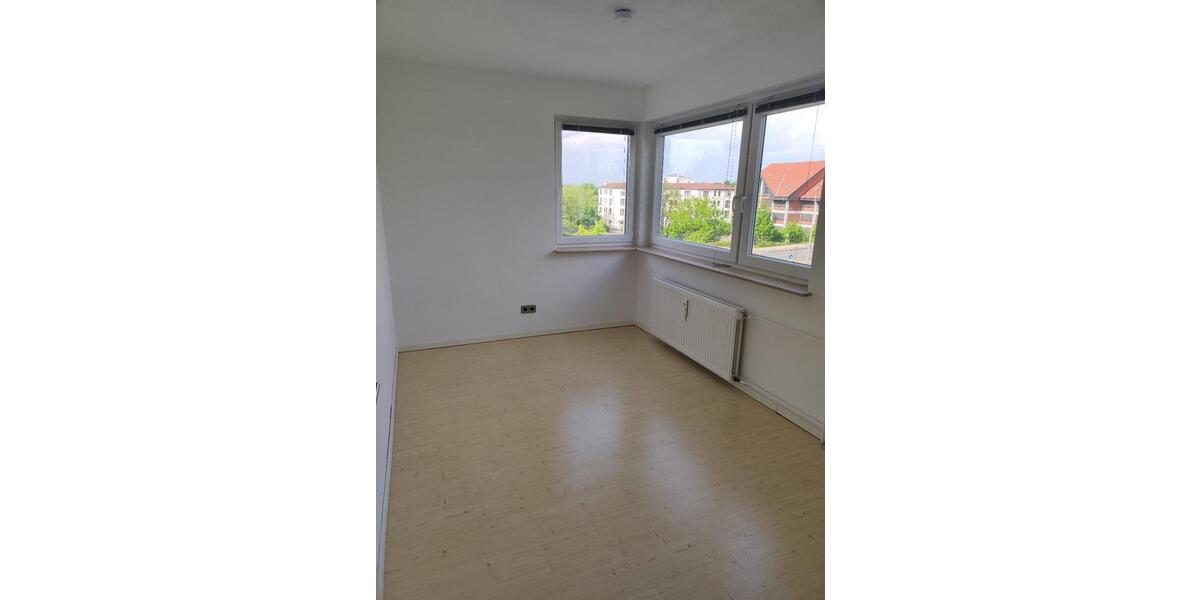 Dachgeschoßwohnung Wolfsburg Almke - 3 Zimmer, 75 m&sup2;, 820&euro; | Angebot:24766359
